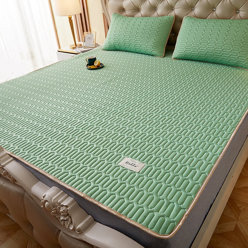Summer Ice Silk Latex Mattress Set
