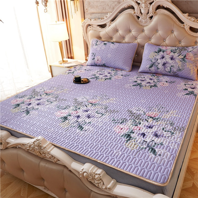 Summer Ice Silk Latex Mattress Set