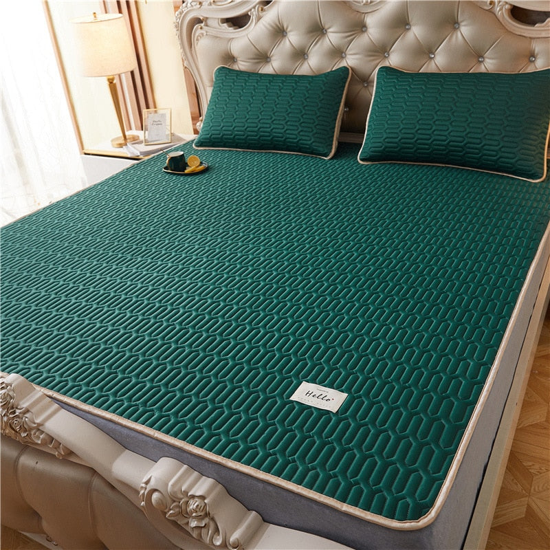 Summer Ice Silk Latex Mattress Set